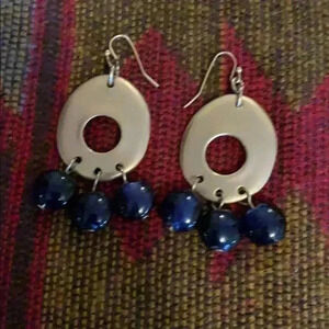 Women’s earrings